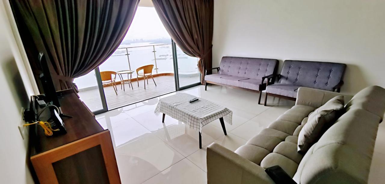 Superb Seaview Royal Strand Danga Bay Country Garden Apartamento Johor Bahru Exterior foto