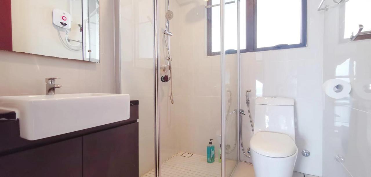 Superb Seaview Royal Strand Danga Bay Country Garden Apartamento Johor Bahru Exterior foto